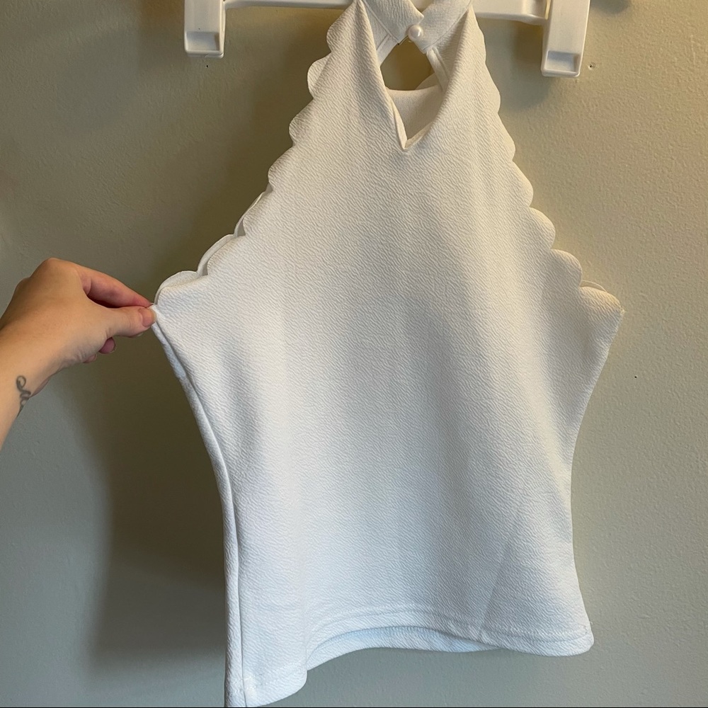 ❌SOLD❌ 3/$15🚨 2 SHEIN Halter Tops - Picture 5 of 15